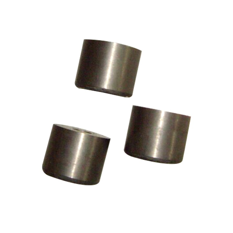 三牙轮钻头水眼